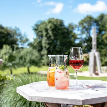 Hotel Landhafen Niebull