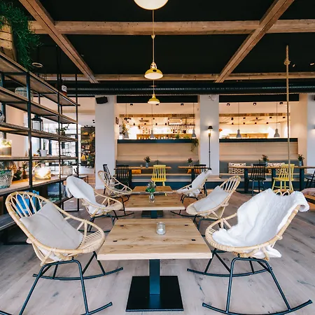 Landhafen 3* Niebull