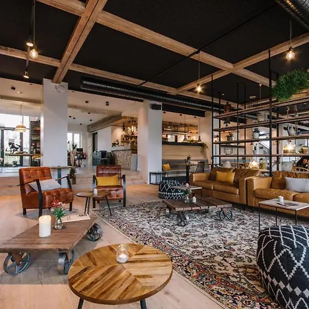 Landhafen Hotel 3*