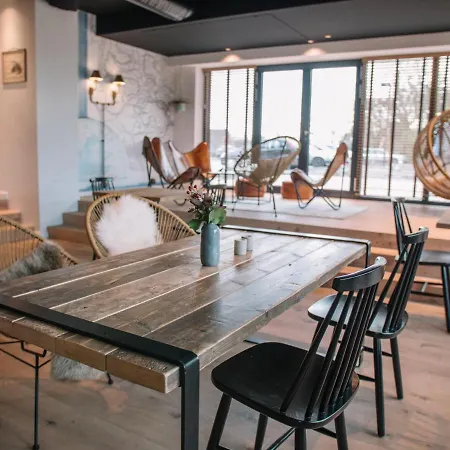 Landhafen Ξενοδοχείο 3*